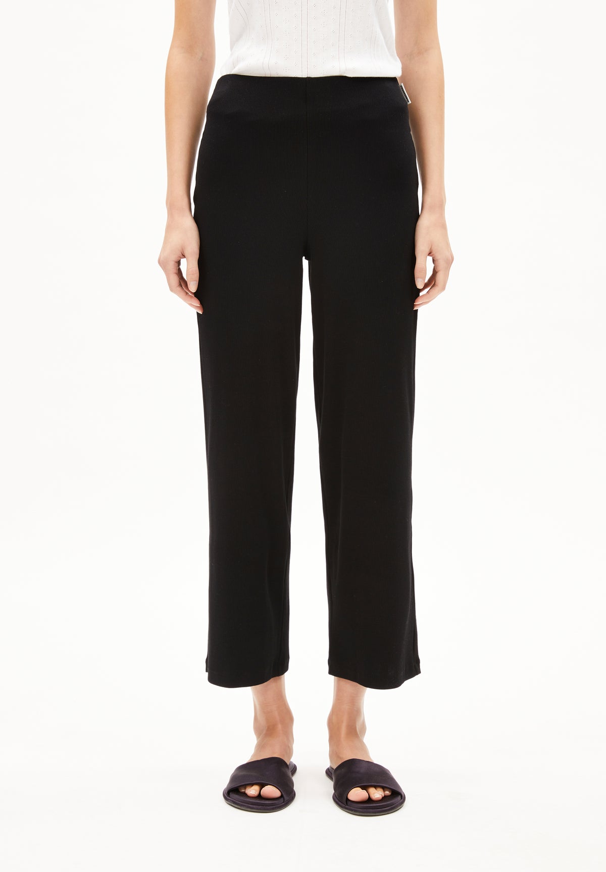 Nianaa Rib Jersey Pants In Black