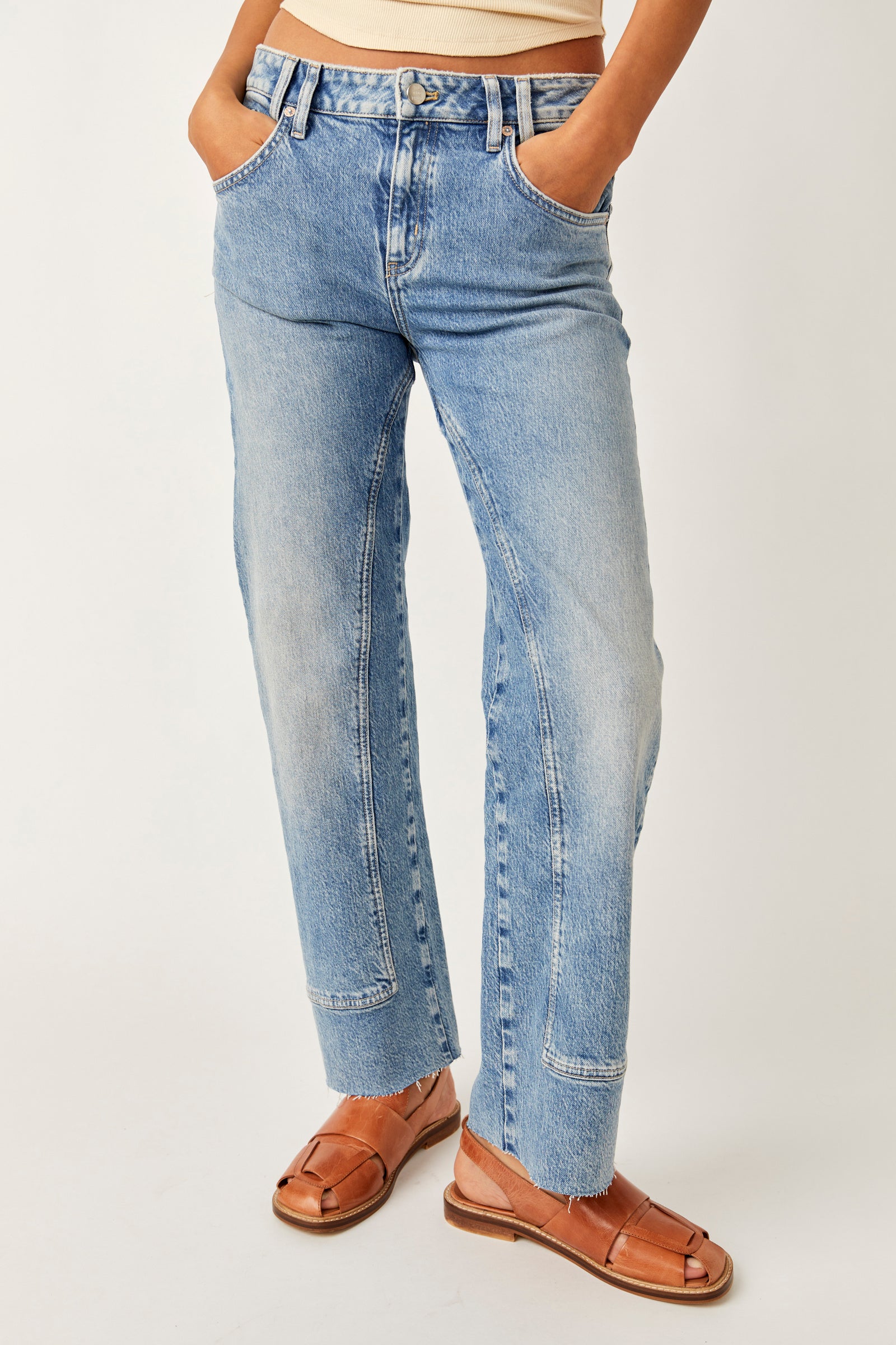 Risk Taker Mid-rise Jeans