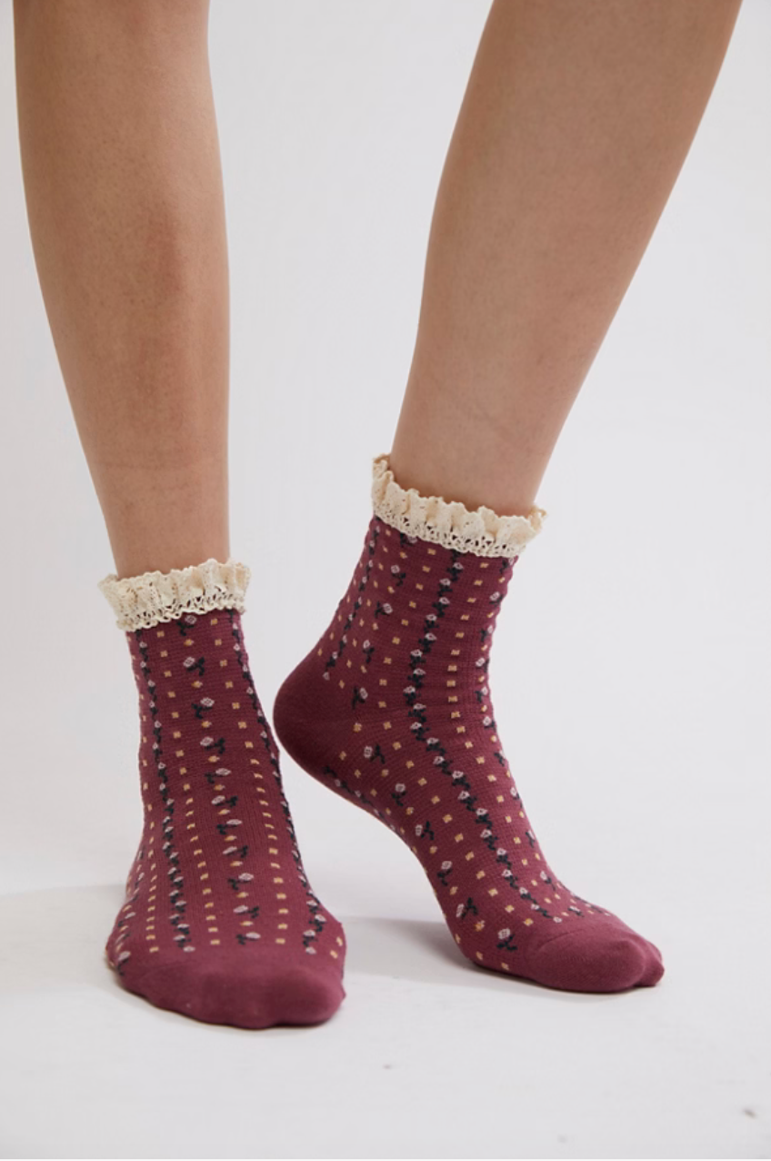 Rosebud Waffle Knit Socks