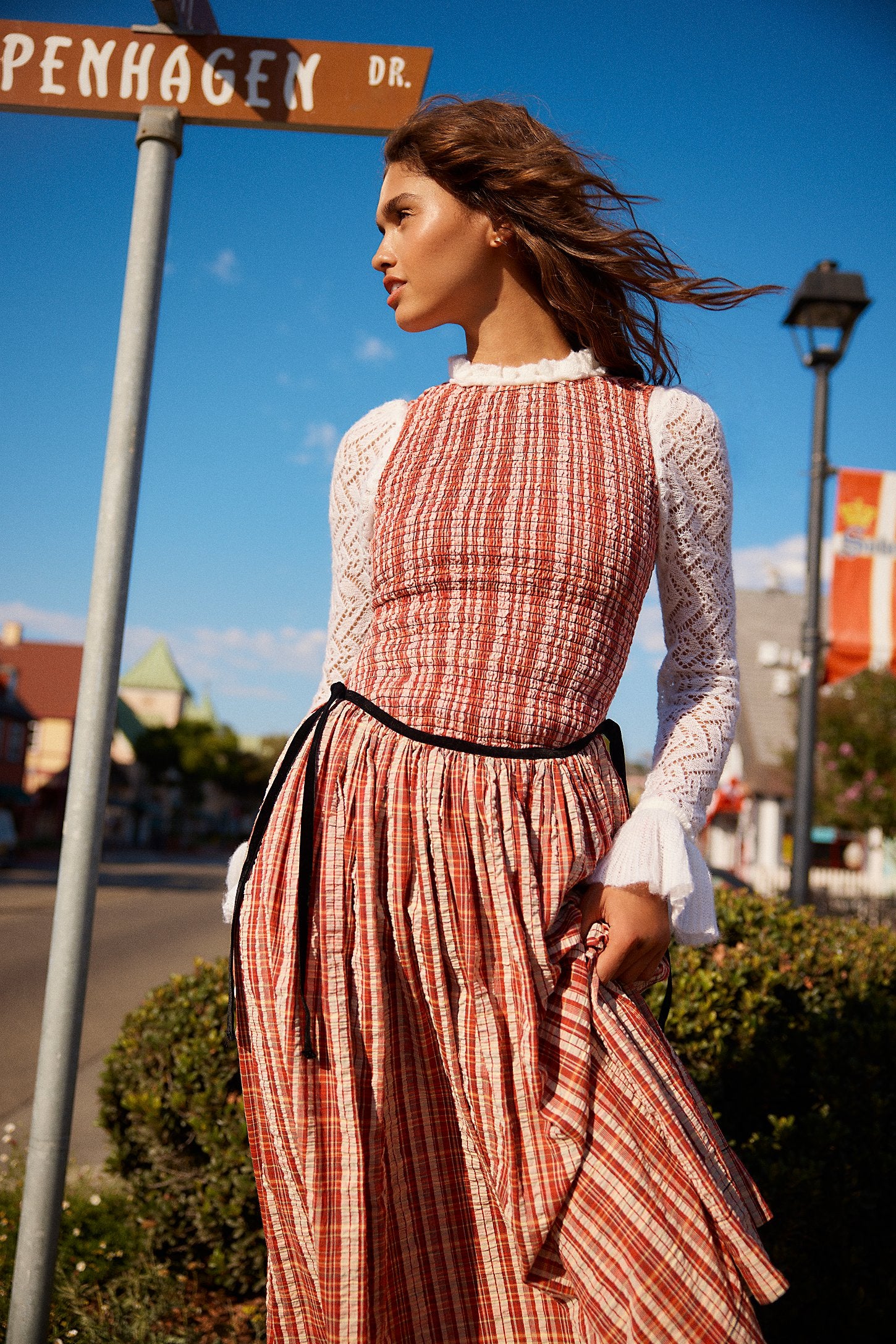 Nightingale Midi Dress In Red