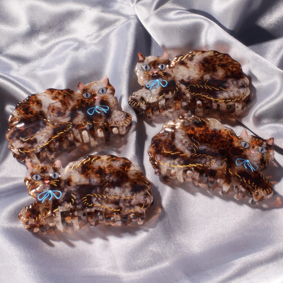 Calico Kitty Hair Claw