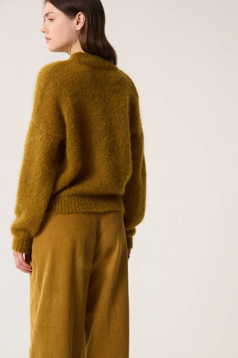 Chidonie Sweater In Ochre