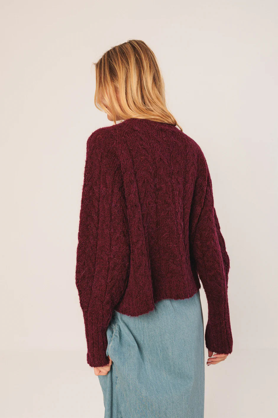 Cable Knit Cropped Sweater