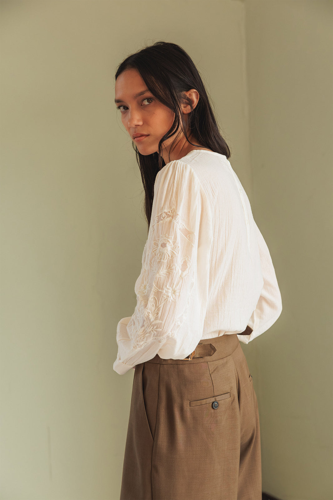 Romantic Embroidered Blouse In White